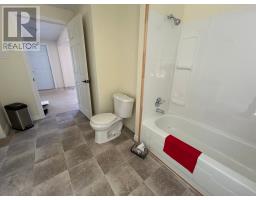 35 Harbour Road thumbnail 23