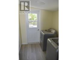 35 Harbour Road thumbnail 29