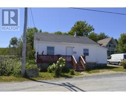 35 Harbour Road thumbnail 3