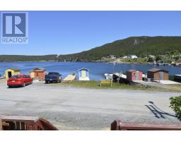 35 Harbour Road thumbnail 4