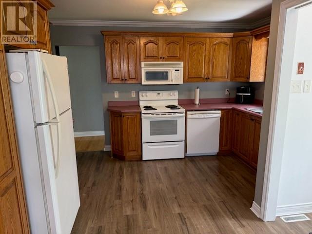 106 Airport Boulevard - Image 6