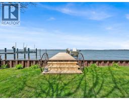 41 Mickle Drive, Amherstburg, ON N9V1V3 Photo 35
