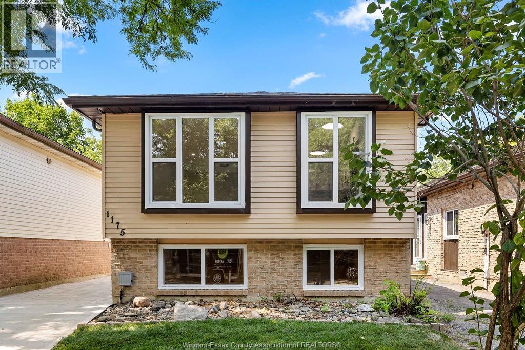 1175 HEATHFIELD - 1