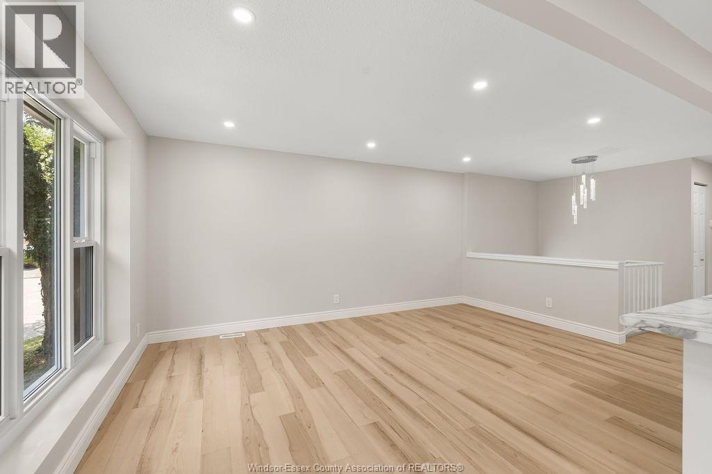 1175 HEATHFIELD - 10
