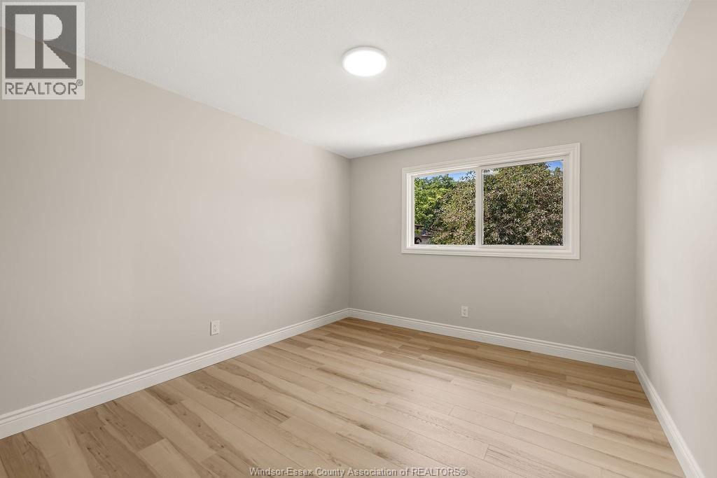 1175 HEATHFIELD - 11
