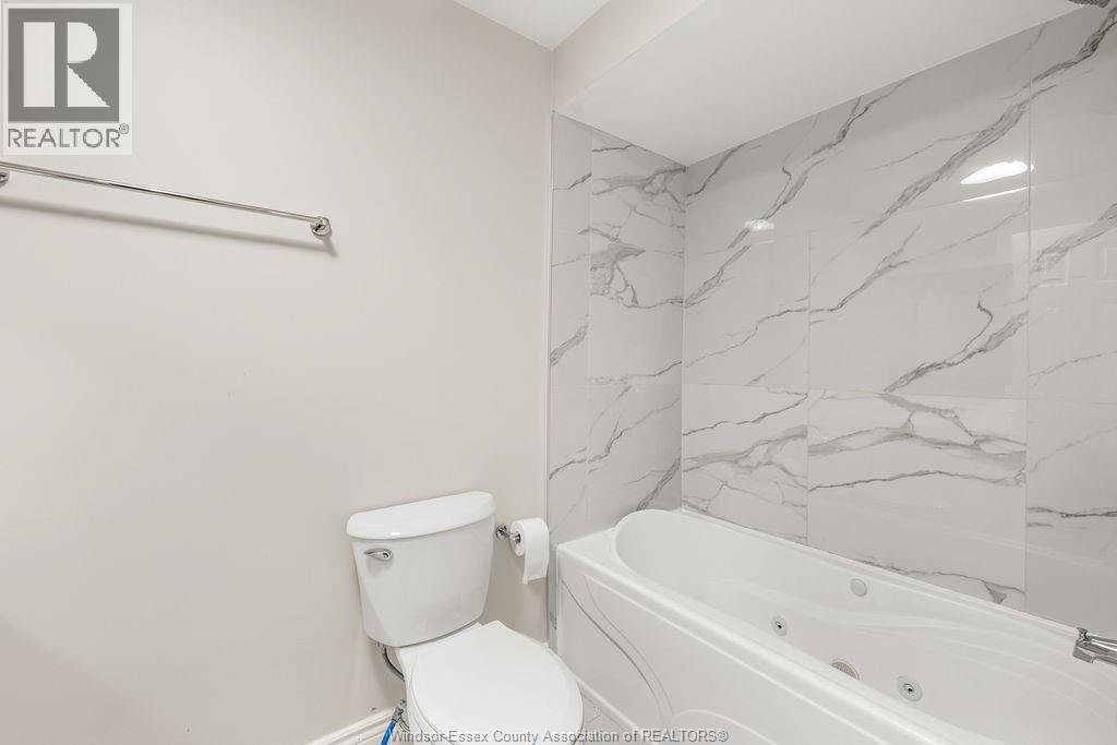 1175 HEATHFIELD - 15