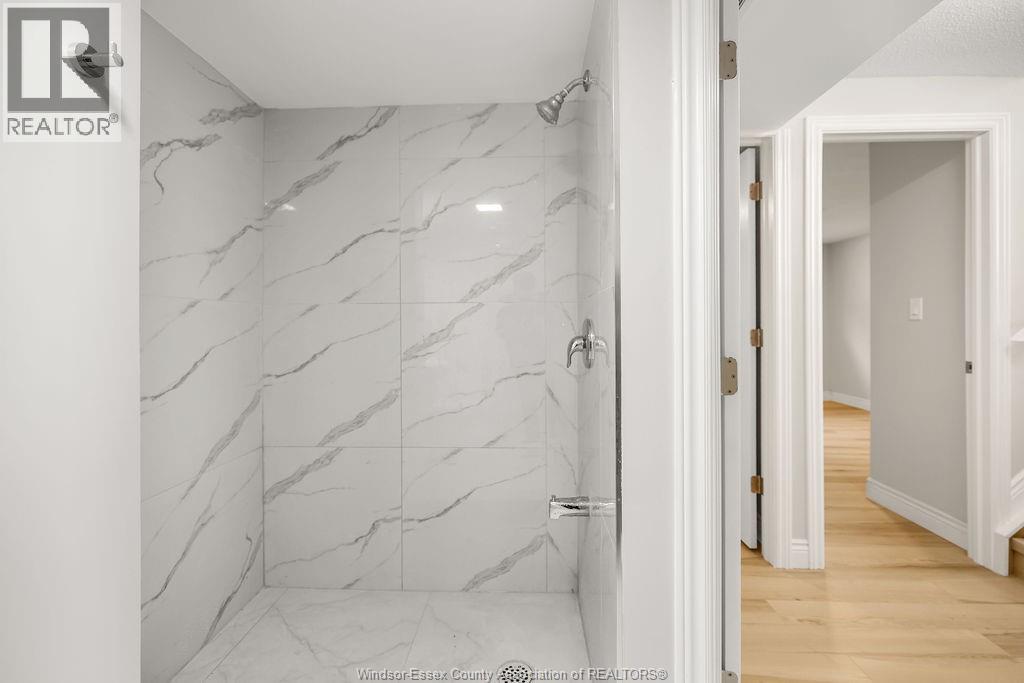 1175 HEATHFIELD - 22