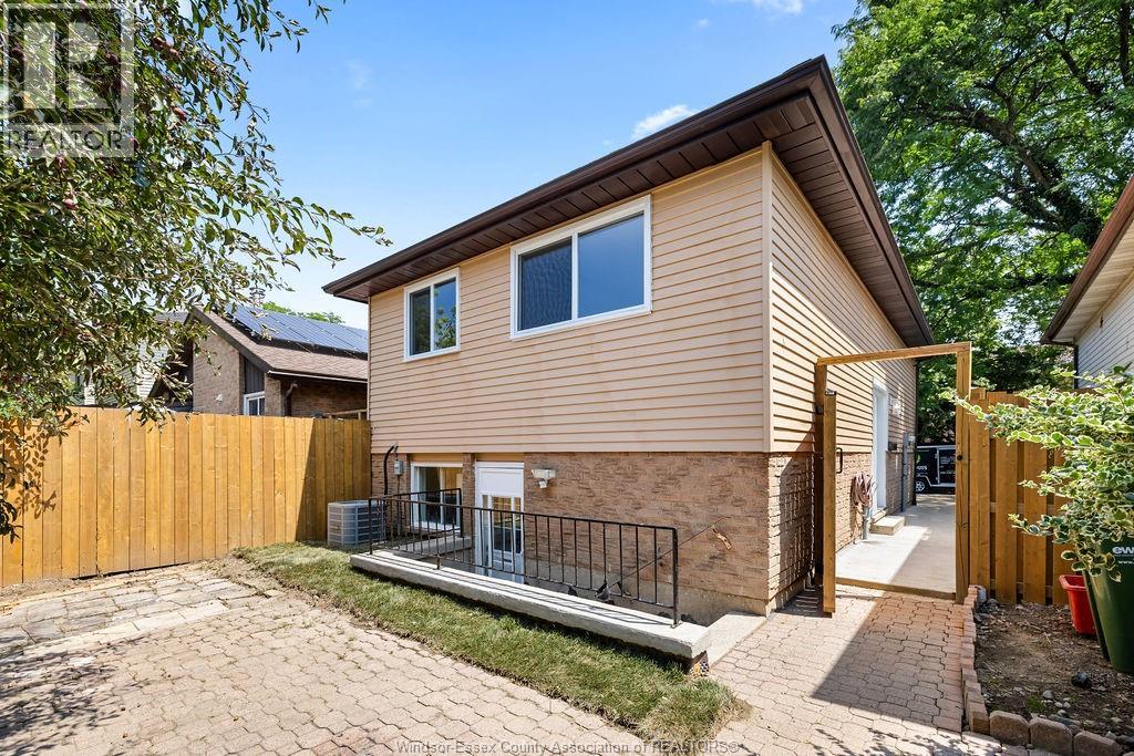 1175 HEATHFIELD - 29