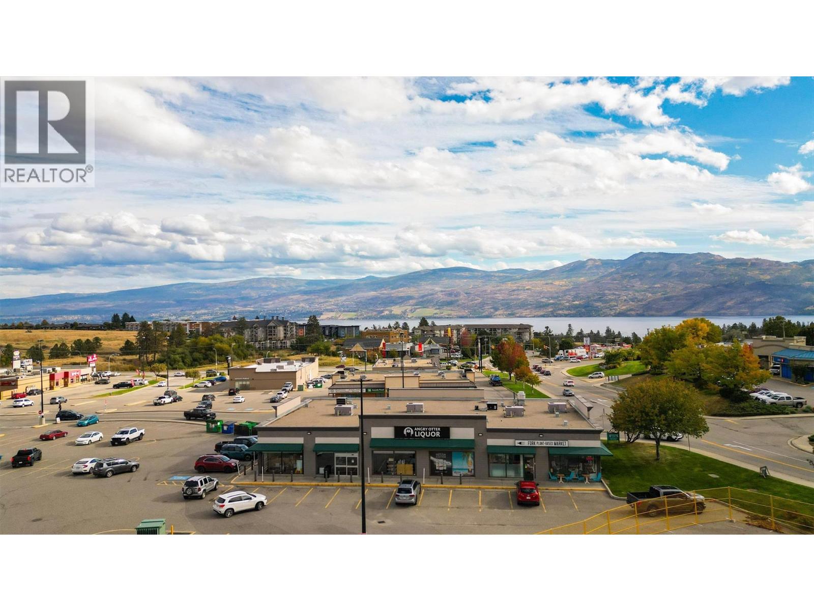 209 3645 Gosset Road, West Kelowna