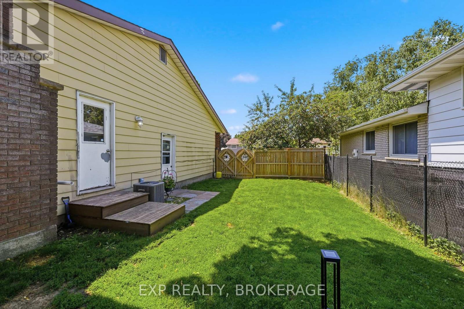 729 ALLUM AVENUE - 44