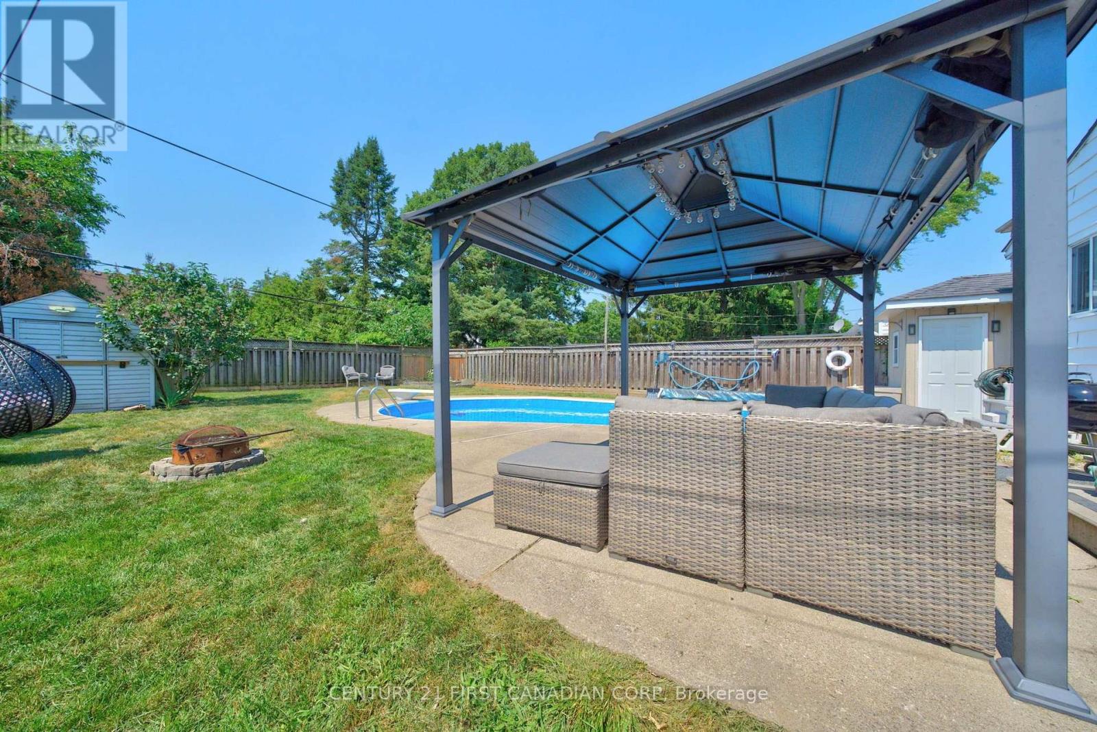 75 GLASS AVENUE - Image 25