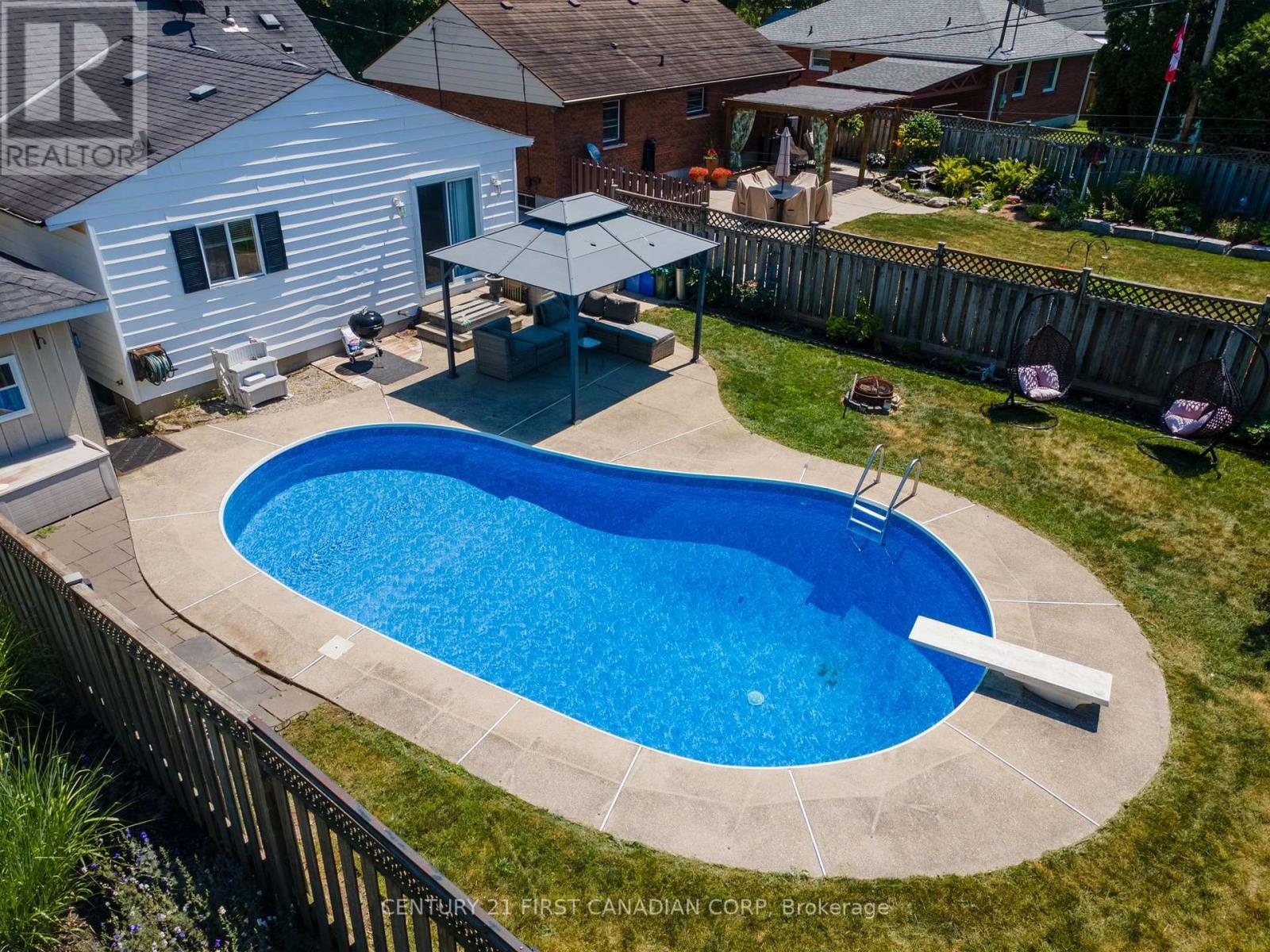 75 GLASS AVENUE - Image 33