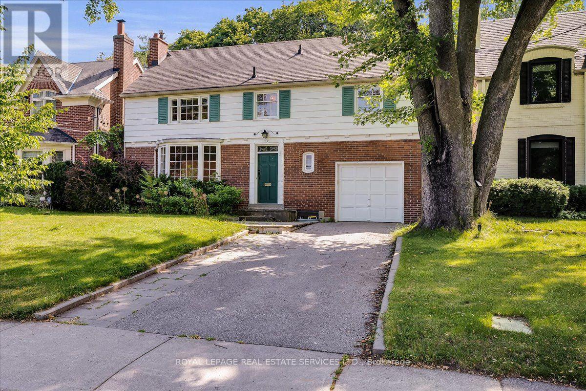 19 STRATHGOWAN CRESCENT - 3