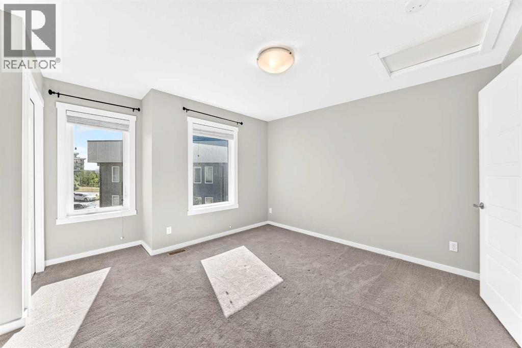 19458 37 Street SE - 25