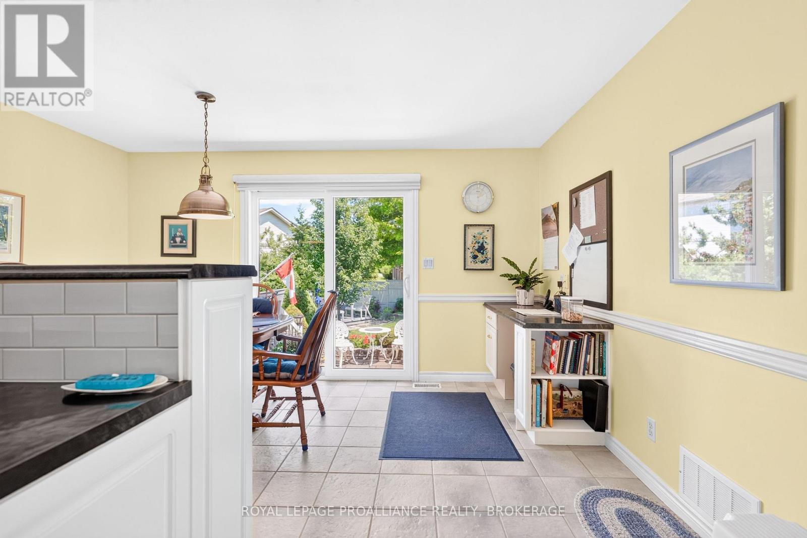 657 ROOSEVELT DRIVE - 11