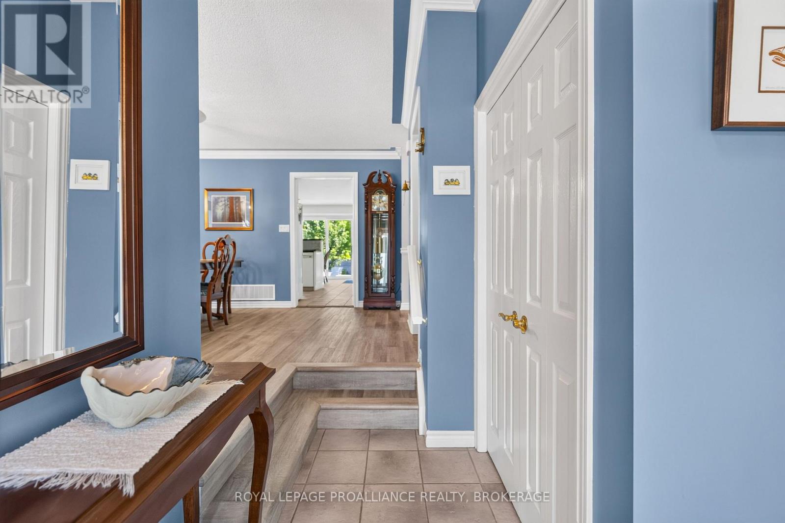 657 ROOSEVELT DRIVE - 3