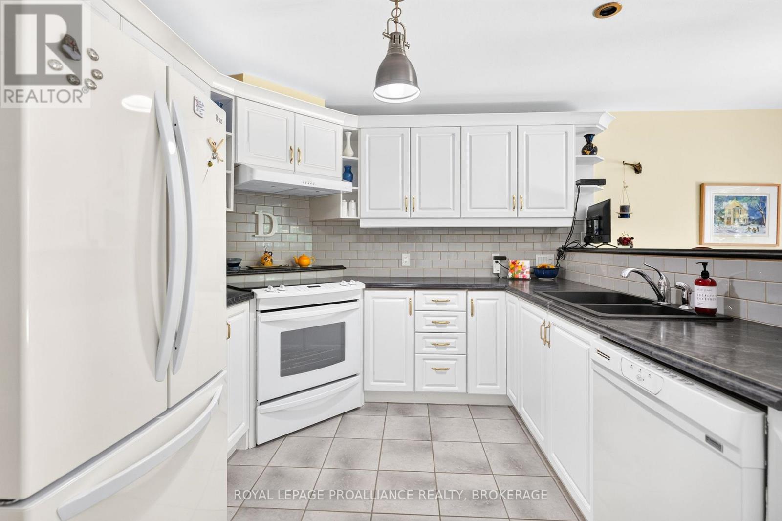 657 ROOSEVELT DRIVE - 42