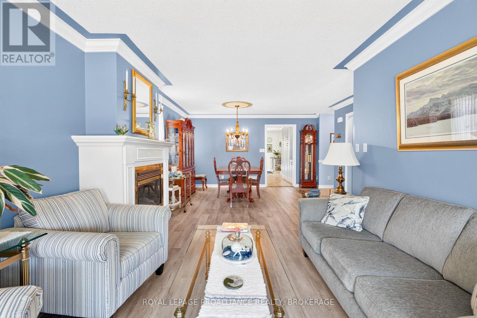657 ROOSEVELT DRIVE - 7