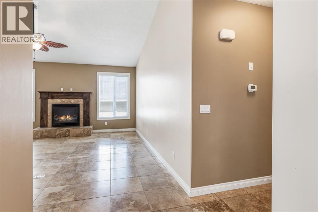 258 2A Street W - 5