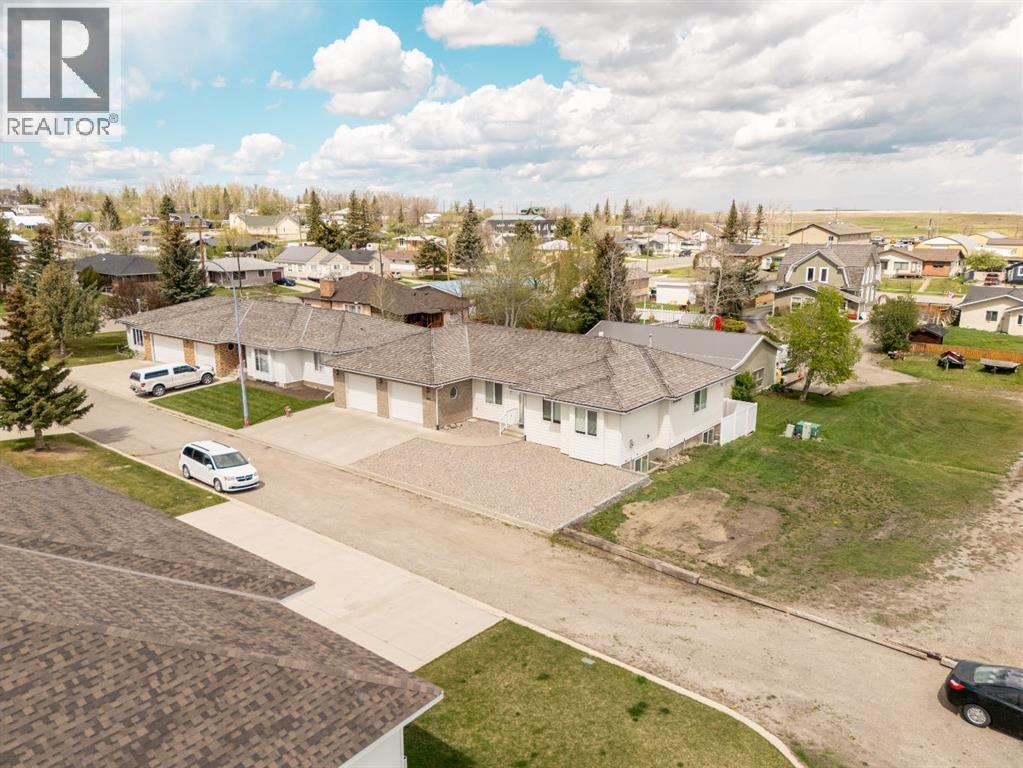 258 2A Street W - 40