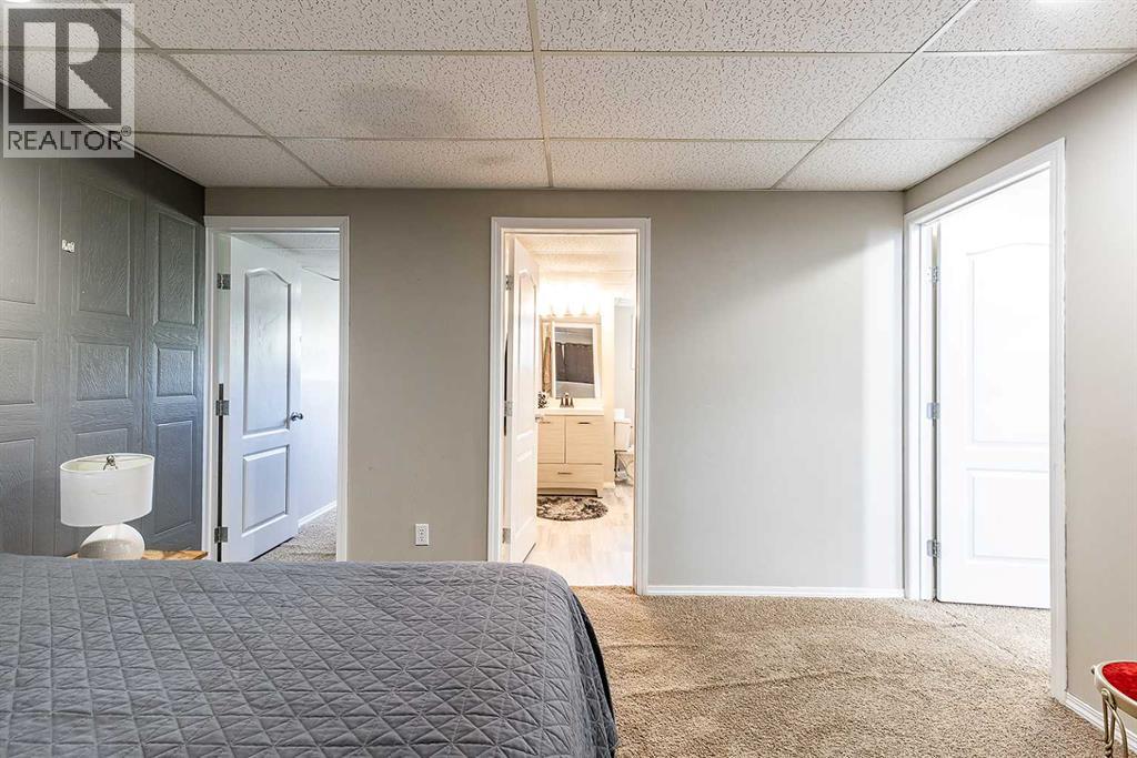 516 Sissons Crescent SE - 29