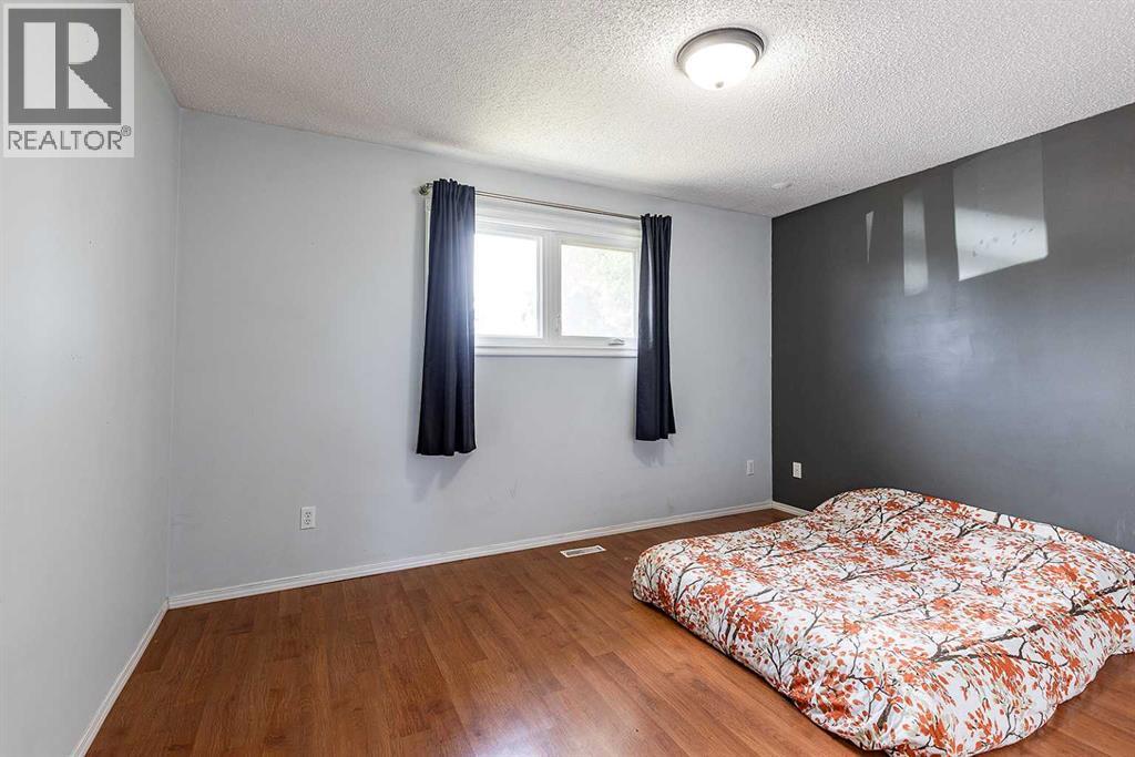 516 Sissons Crescent SE - 18