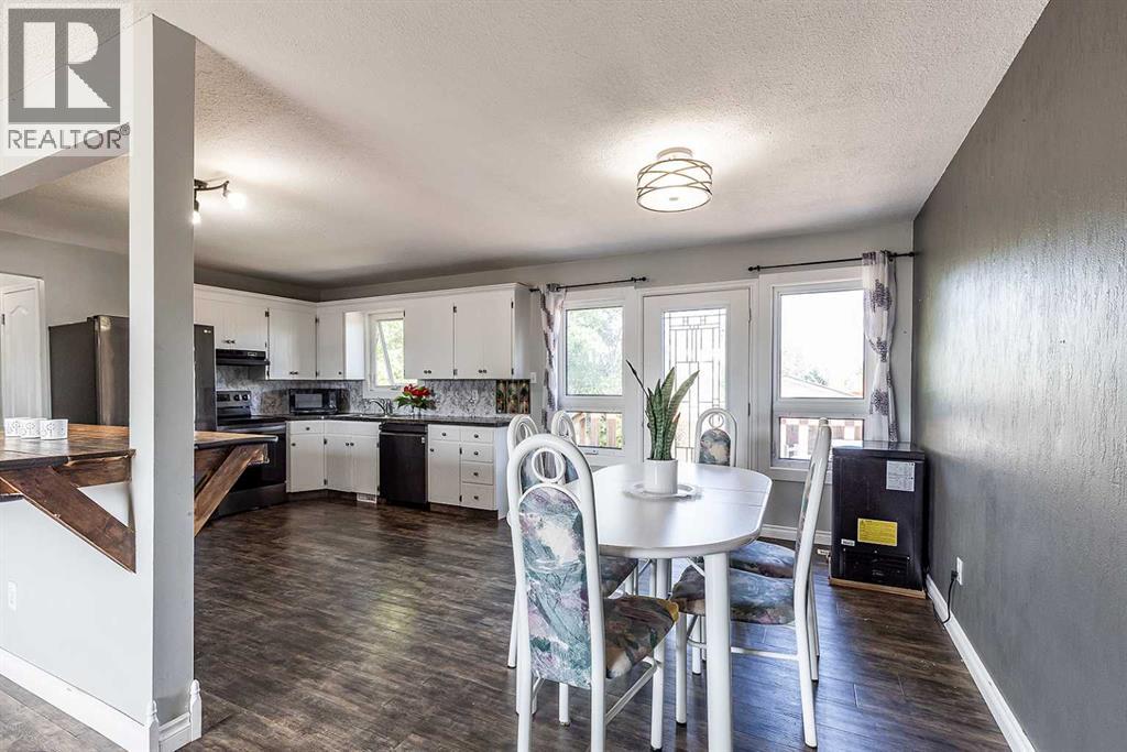 516 Sissons Crescent SE - 10
