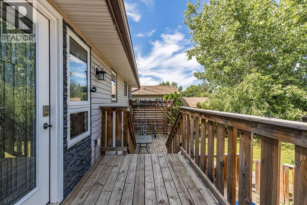 516 Sissons Crescent SE - 36
