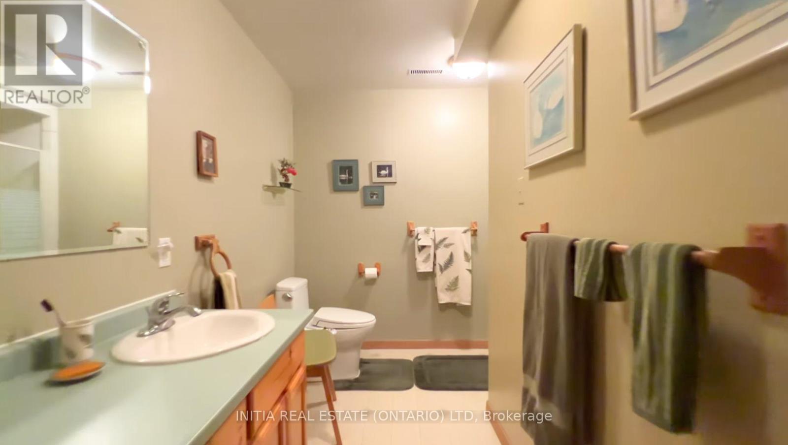 4217 BLUEPOINT DRIVE - Image 24