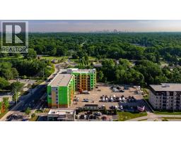 1800 Wyoming Avenue Unit# 2, Lasalle, ON N9H0R7 Photo 12