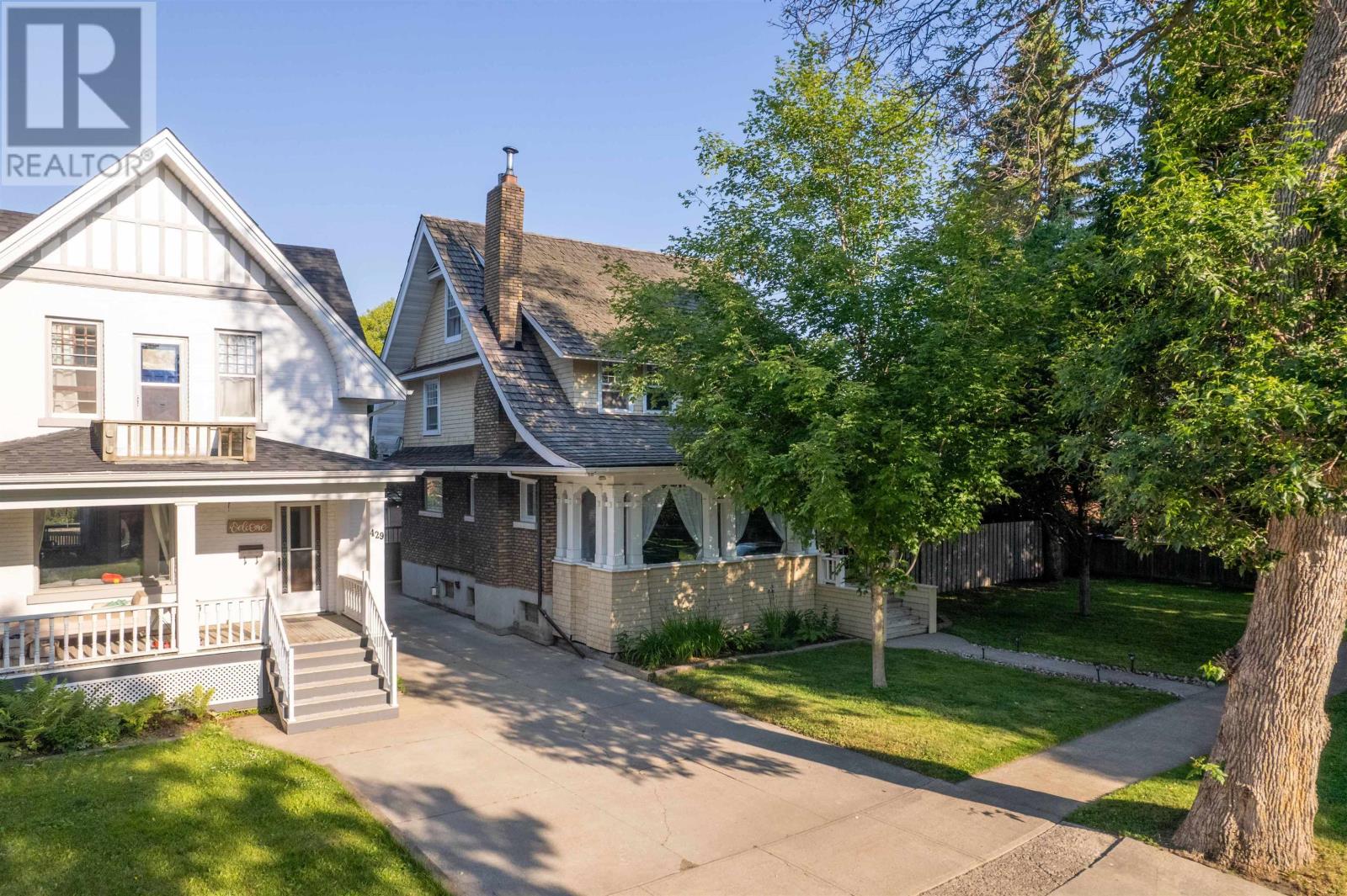 427 Norah ST S - 4