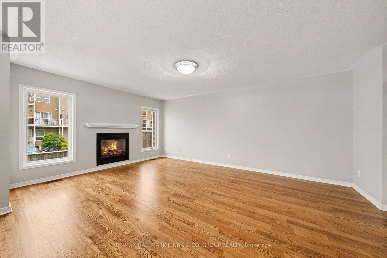 3 Bed, 3 Bath House for Sale in Ottawa – 190 SORENTO STREET, Ottawa – MLS# X13567684 - Image 7