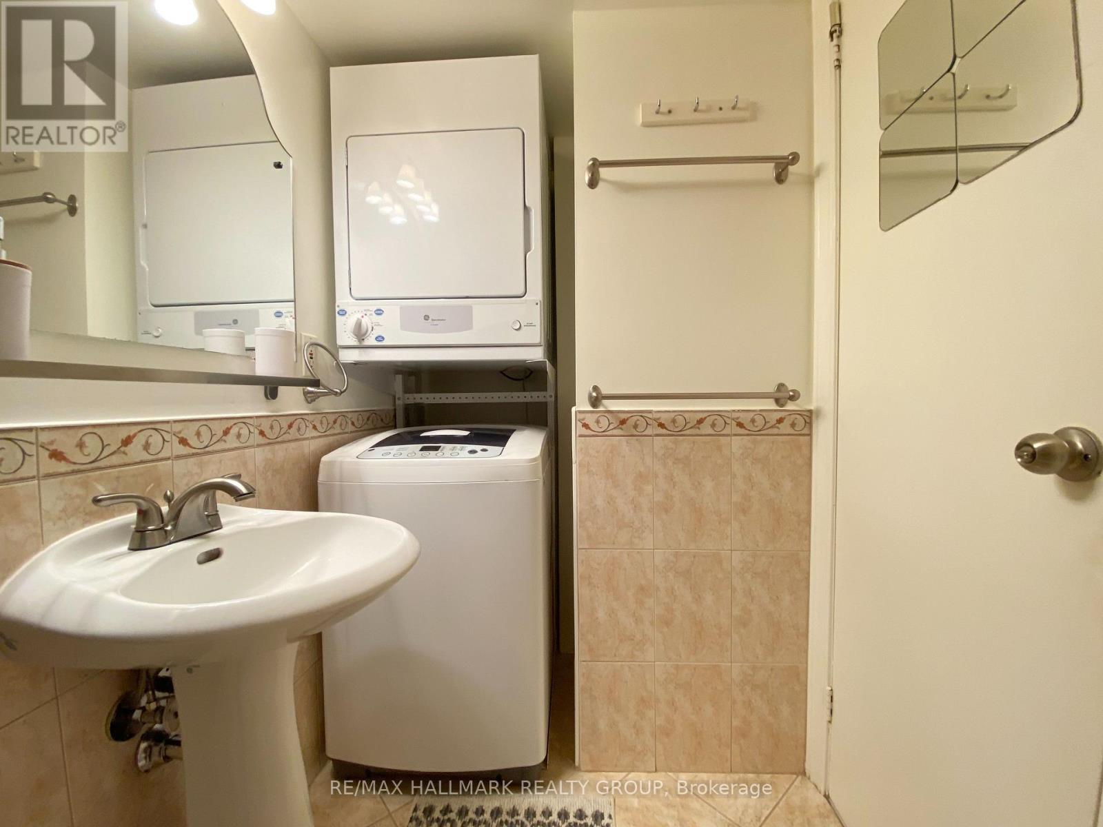1 Bed, 1 Bath House for Rent in Ottawa – B – 668 MORIN STREET, Ottawa – MLS# X13567714 - Image 19