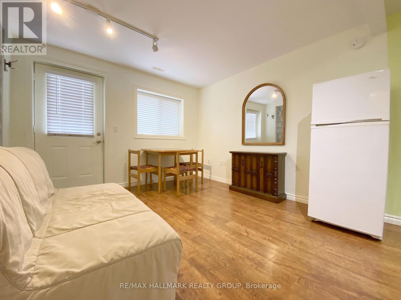 1 Bed, 1 Bath House for Rent in Ottawa – B – 668 MORIN STREET, Ottawa – MLS# X13567714 - Image 8