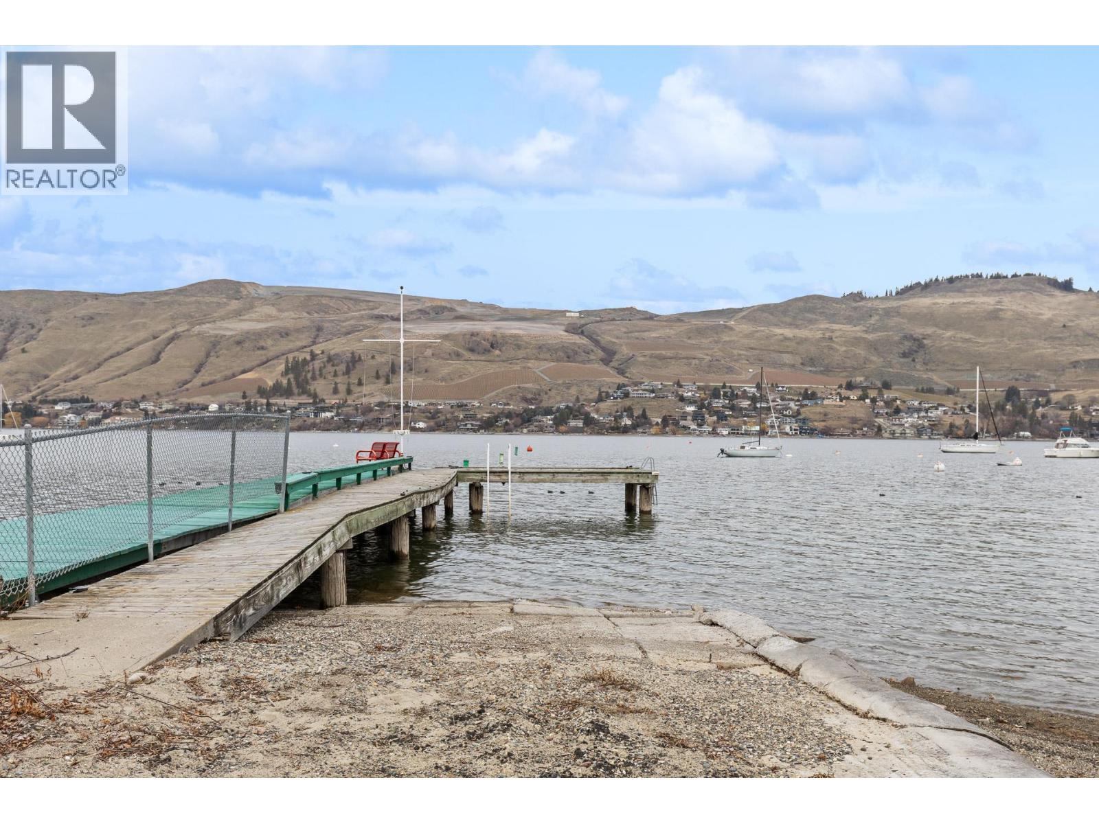 2-7779 Okanagan Landing Road - 43