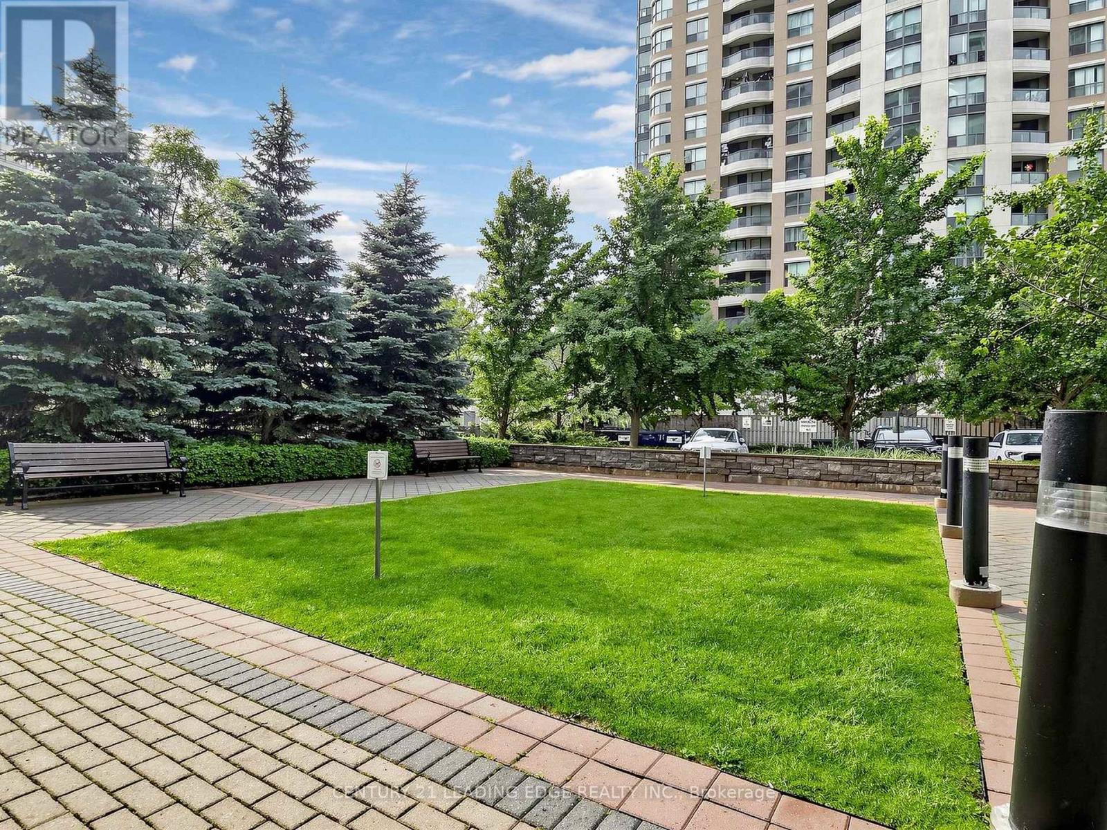 #1610 5500 YONGE STREET - 43