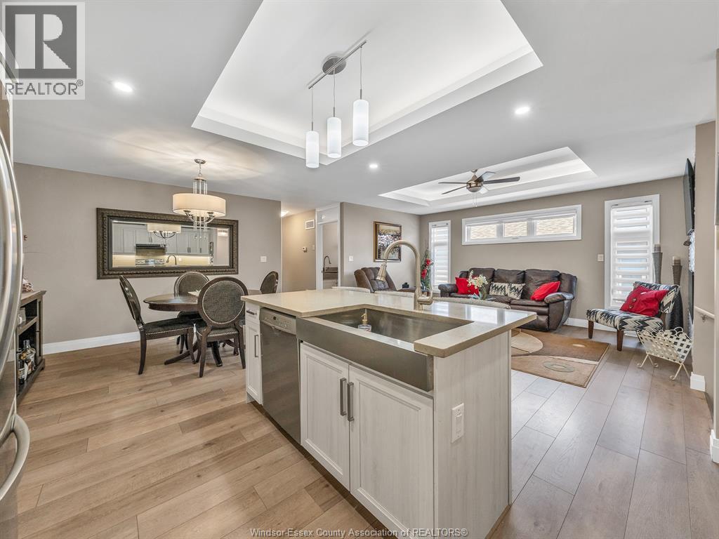 5 WOODLAND STREET - 16