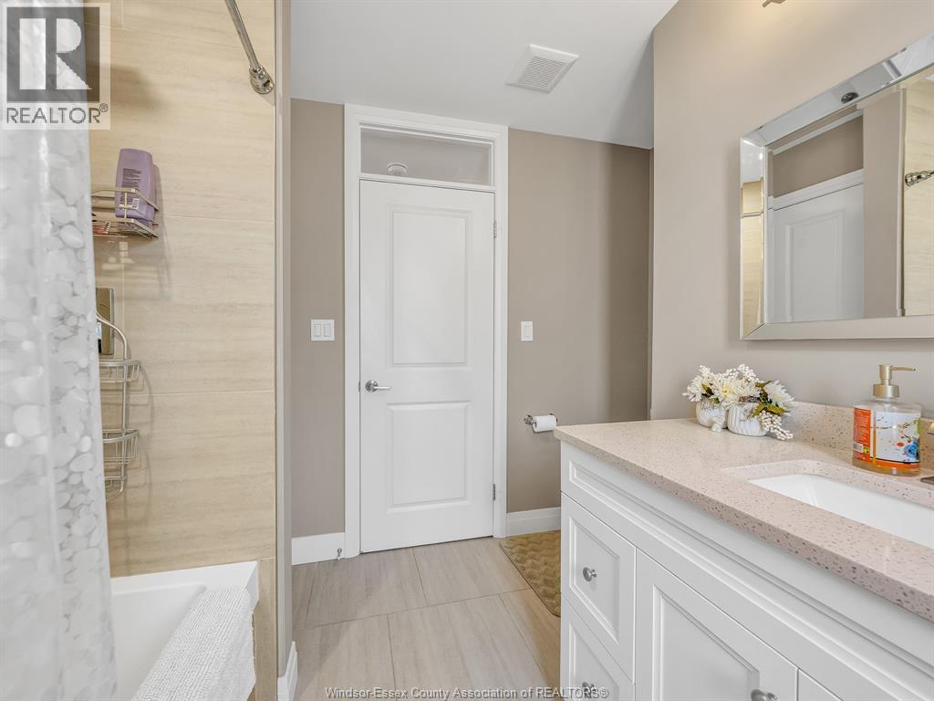 5 WOODLAND STREET - 19