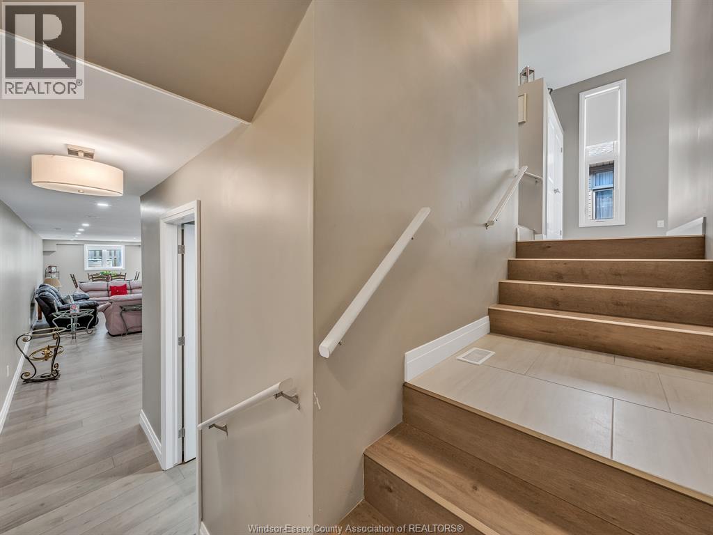 5 WOODLAND STREET - 29