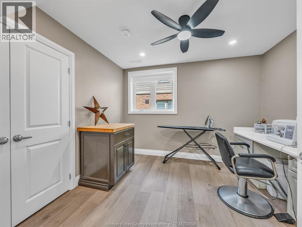 5 WOODLAND STREET - 36