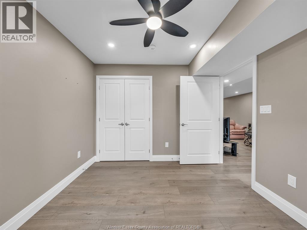 5 WOODLAND STREET - 41