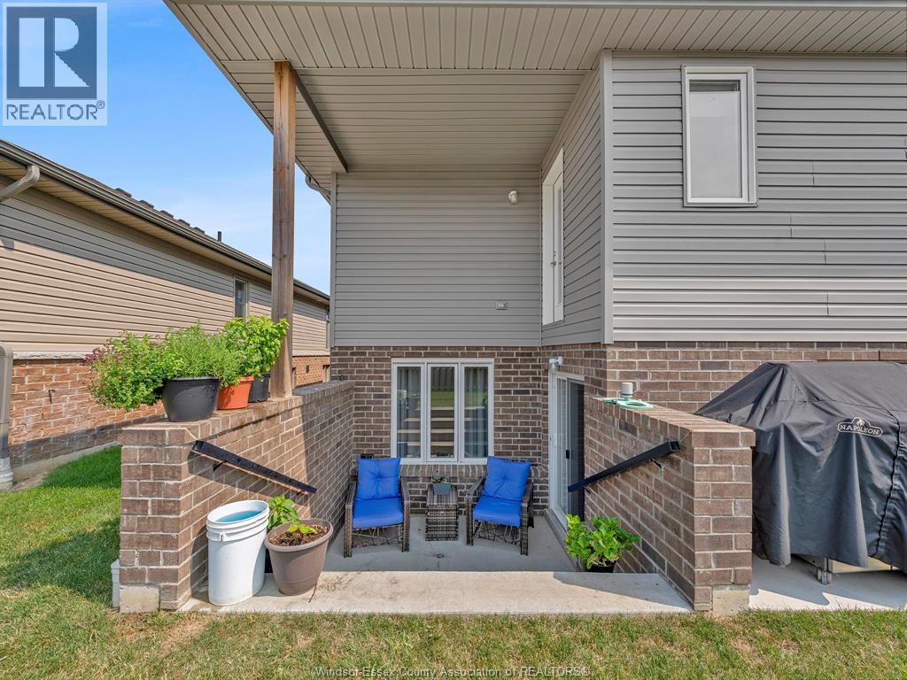 5 WOODLAND STREET - 45