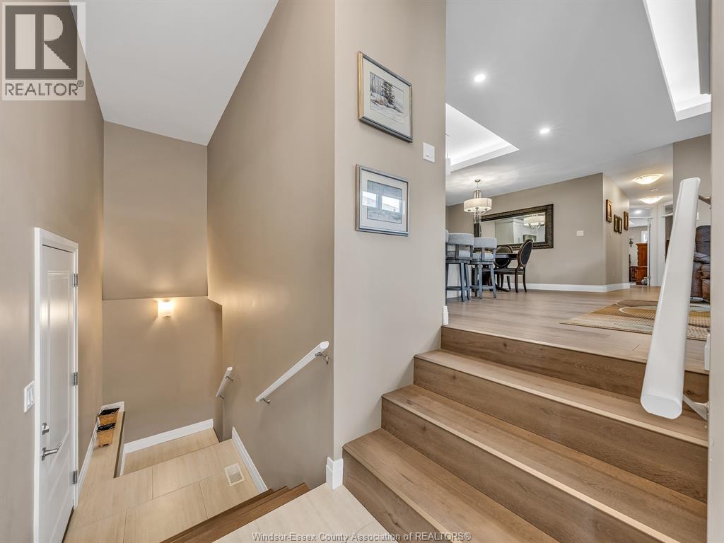 5 WOODLAND STREET - 7