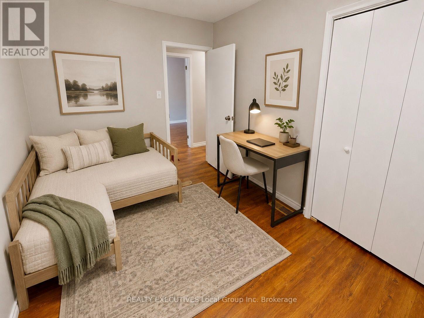 319 ALBERT AVENUE - 6