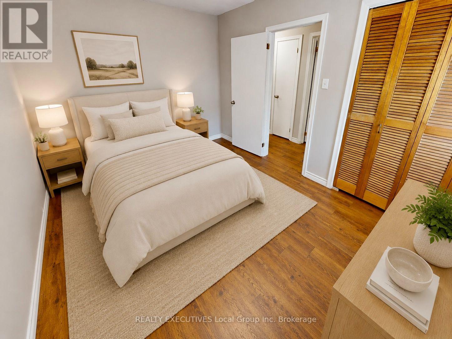 319 ALBERT AVENUE - 7