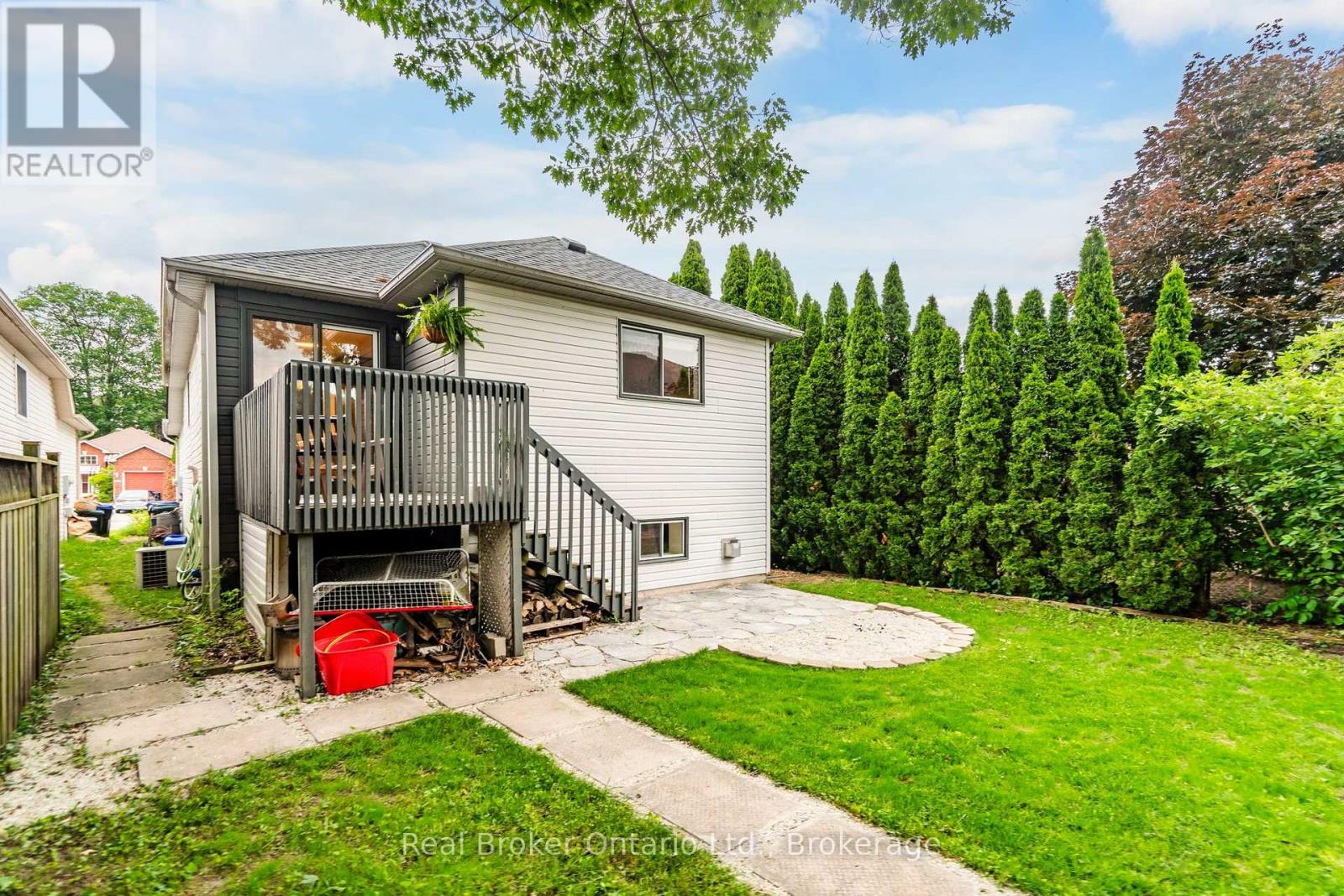 210 DYER DRIVE - 20