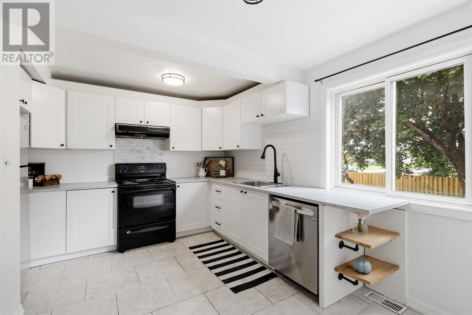 59 Adeline AVE - 11