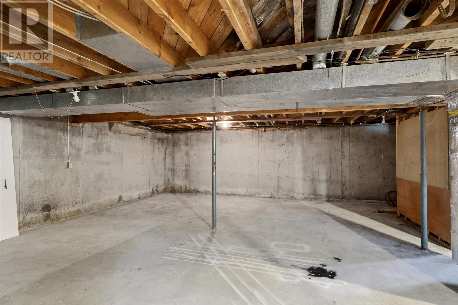 59 Adeline AVE - 24