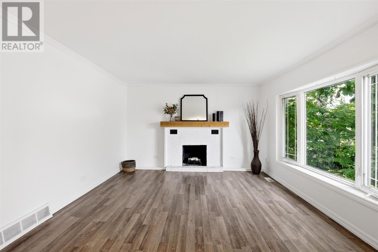 59 Adeline AVE - 5