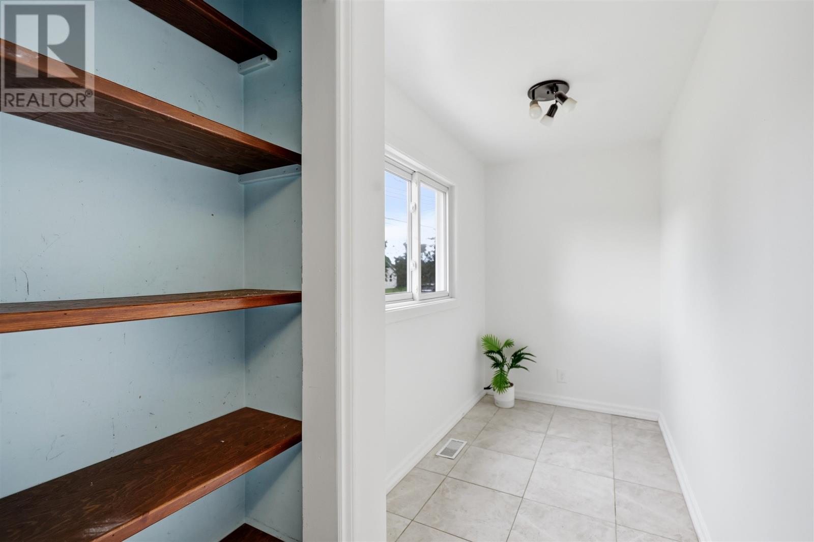 59 Adeline AVE - 8